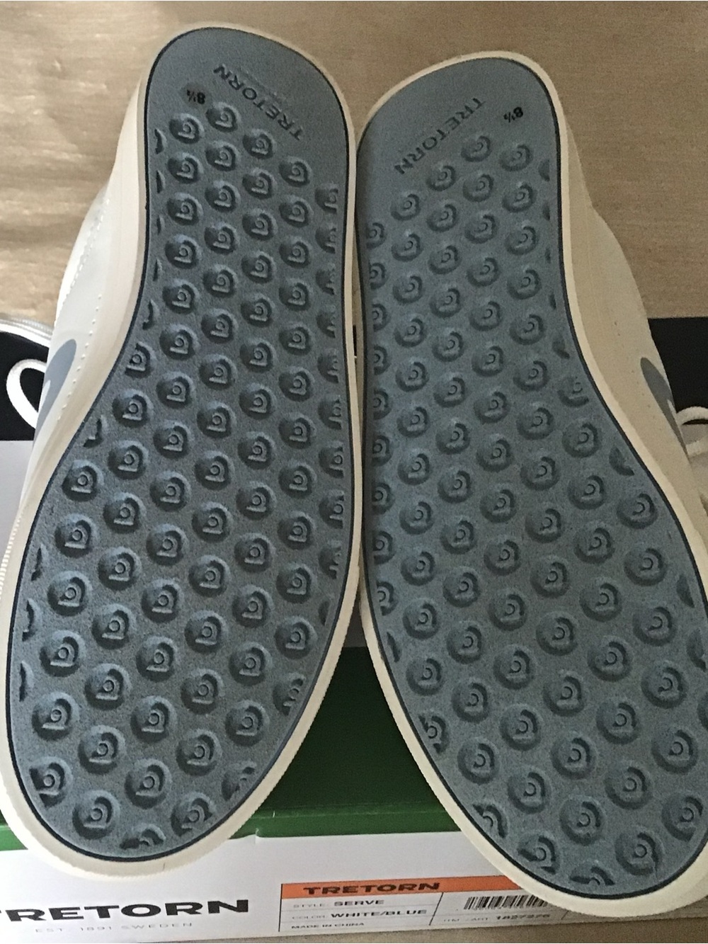 Tretorn White and Light Blue Low-Top Sneakers - Picture 5 of 9